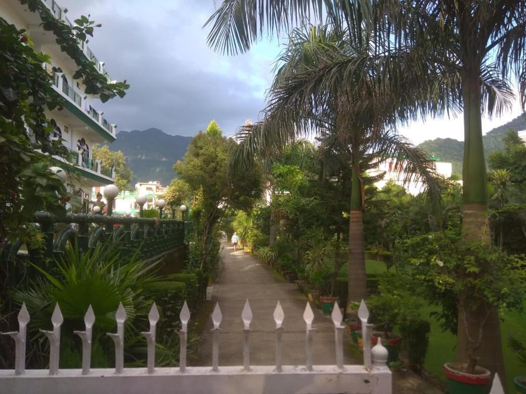 רישיקש Panambi Tapovan Resort מראה חיצוני תמונה